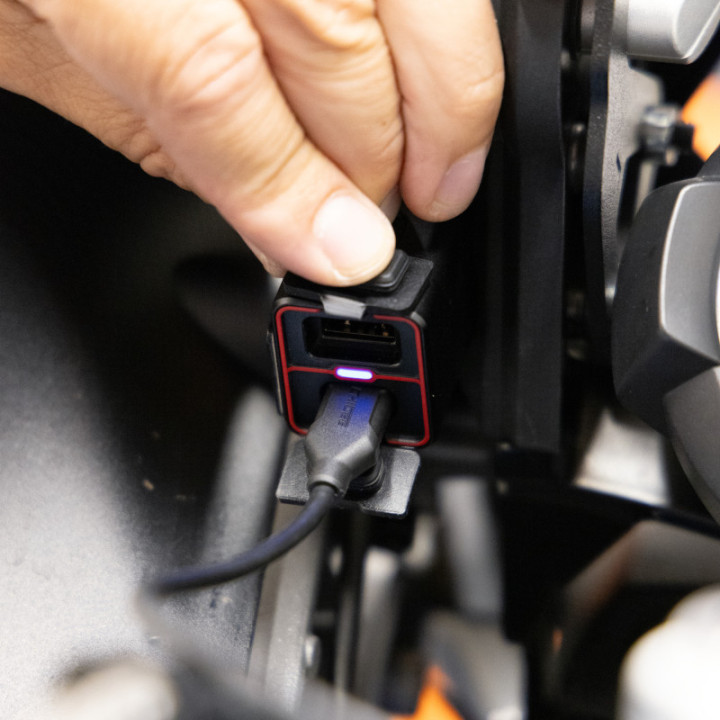 Chigee TR100 USB Type-C Fast Charger