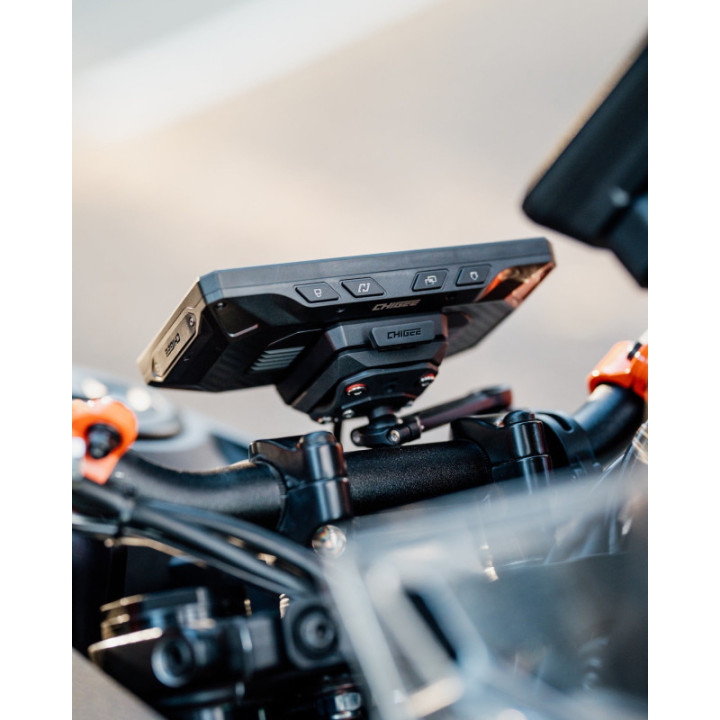 Chigee AIO-6 Max Including BMW Quick Release Adapter