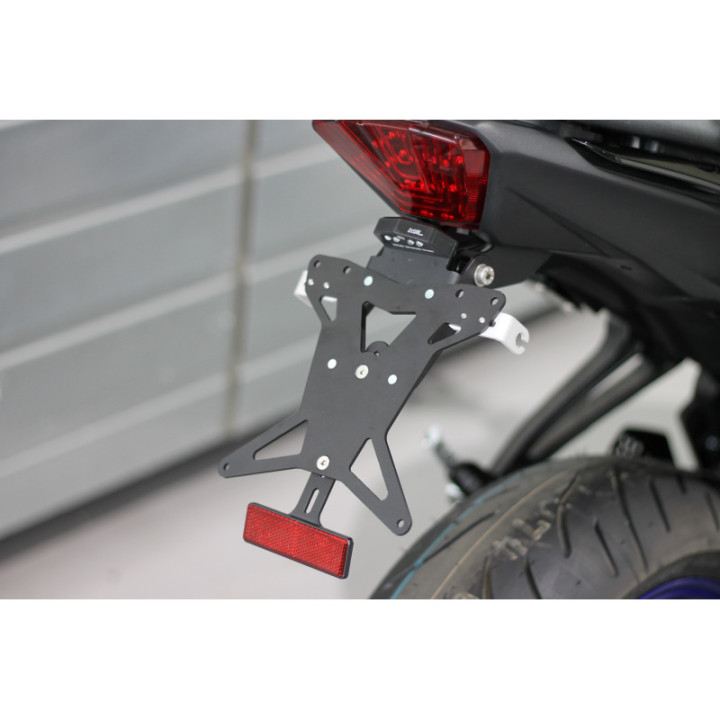 MG Biketec Mazais numura kronšteins Yamaha MT-07 700 2014-2020