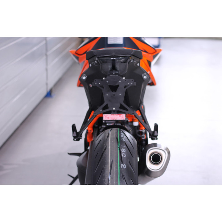 MG Biketec Mazais numura kronšteins KTM Super Duke R 1290 2020-