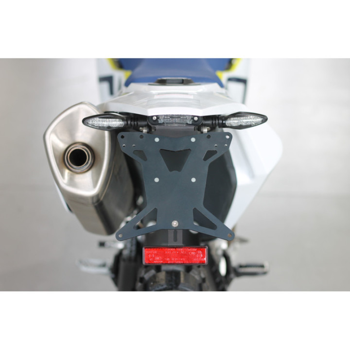 MG Biketec Mazais numura kronšteins Husqvarna Supermoto 701 2016-