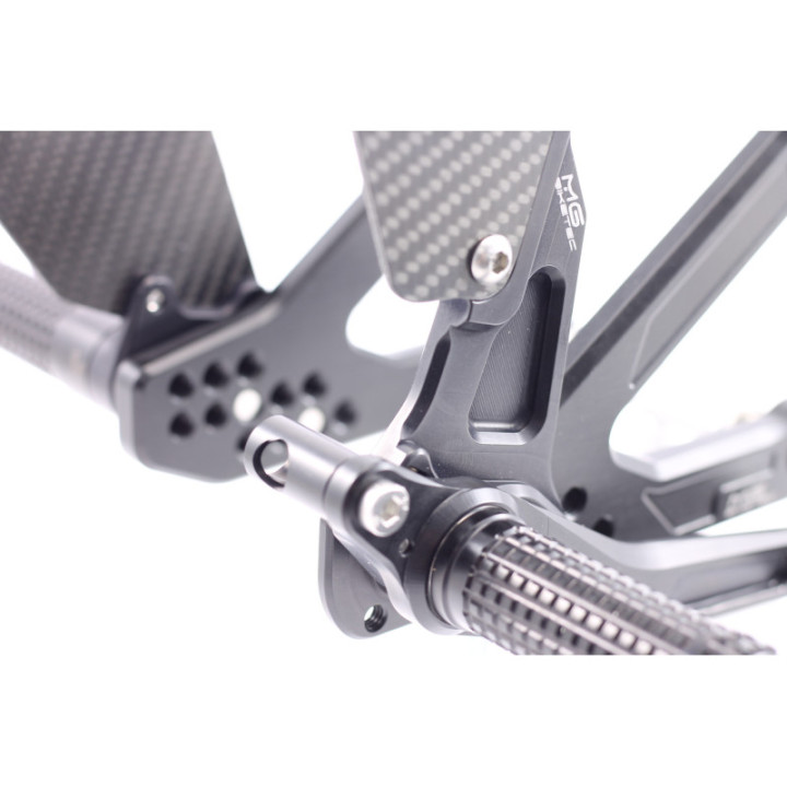 MG Biketec Rearsets Yamaha YZF-R1 1000 2015-2016