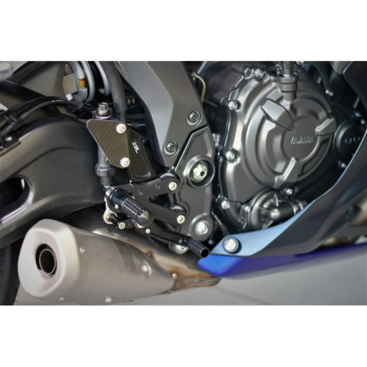 MG Biketec Kāpšļu sistēma Yamaha YZF-R7 690 2022-2025