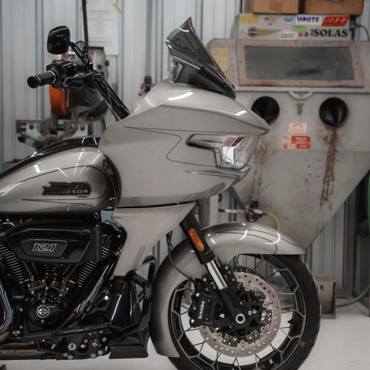 Flare Vējstikls 12 Pro Touring Tumši tonēts FLTR 2024-2026