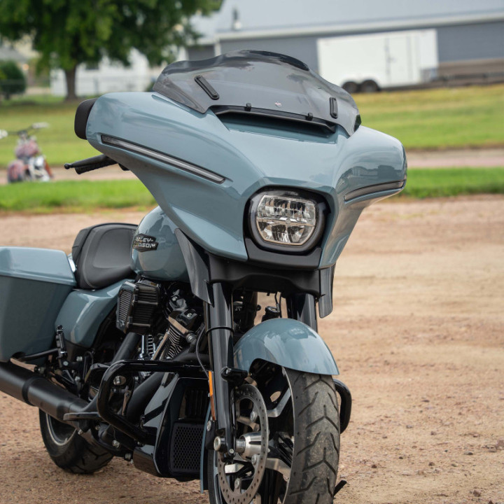 Flare Windshield 8 Dark Smoke FLHX 2024-2026