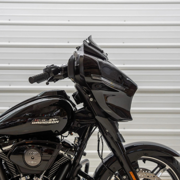 Flare Vējstikls 6.5 Melns FLHX 2024-2026