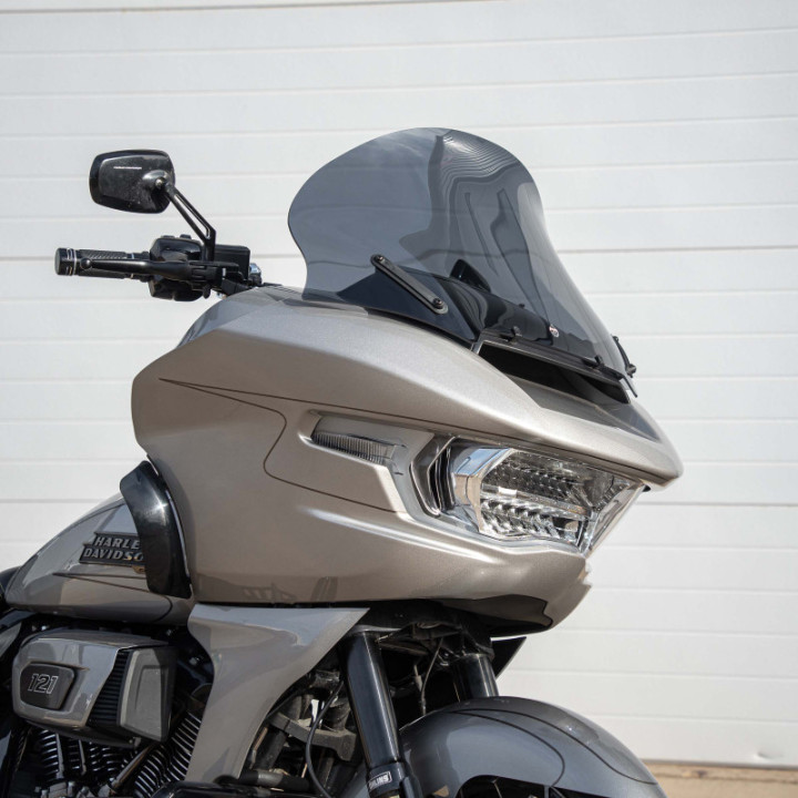 Flare Vējstikls 15 Pro Touring Tumši tonēts FLTR 2024-2026